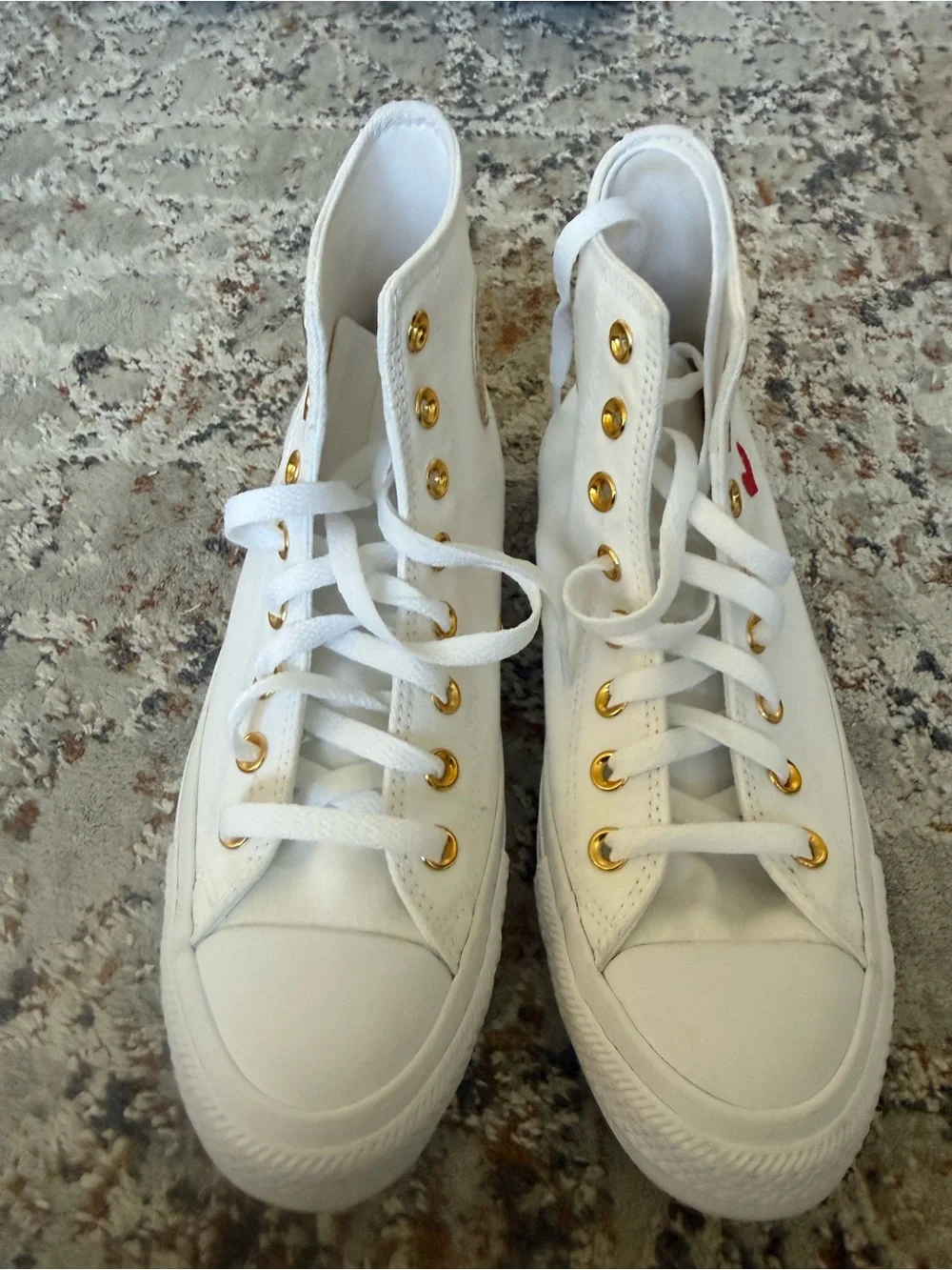 Converse White High-Top Sneakers with Red Heart Accents and Gold Eyelets - Picture 2 of 4